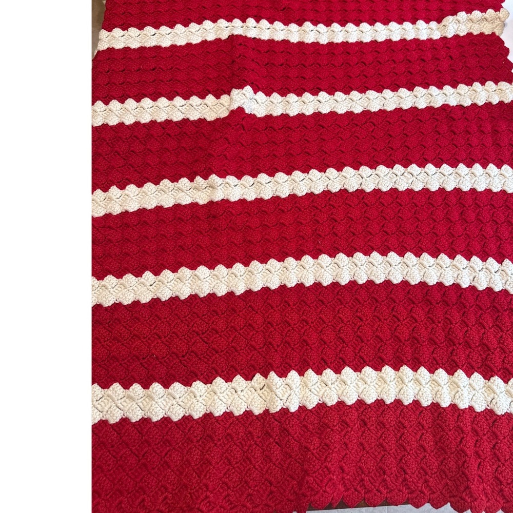 Crochet Blanket Unisex 35x45‎ Red Cream Excellent Striped Scalloped